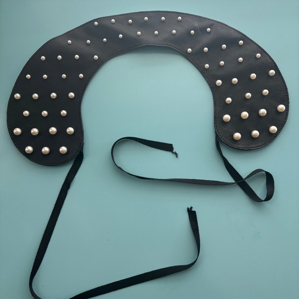 Clare V Peter Pan leather collar